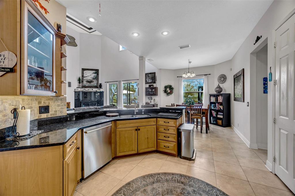 1710 Newberger Road Lutz, FL 33549 - Photo 19 of 99