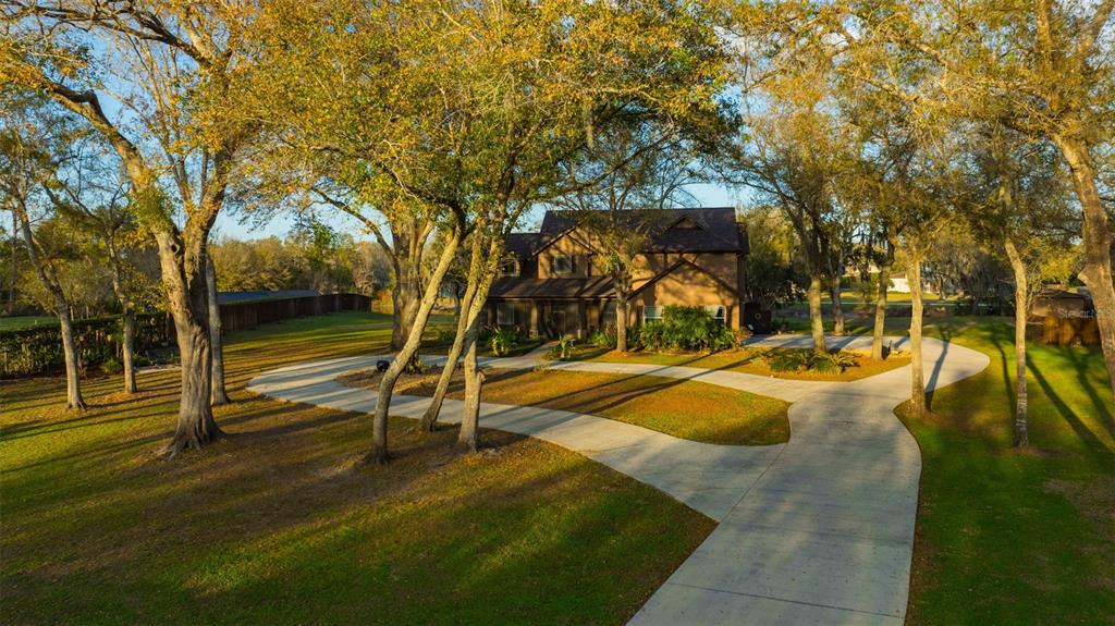 1710 Newberger Road Lutz, FL 33549 - Photo 3 of 99