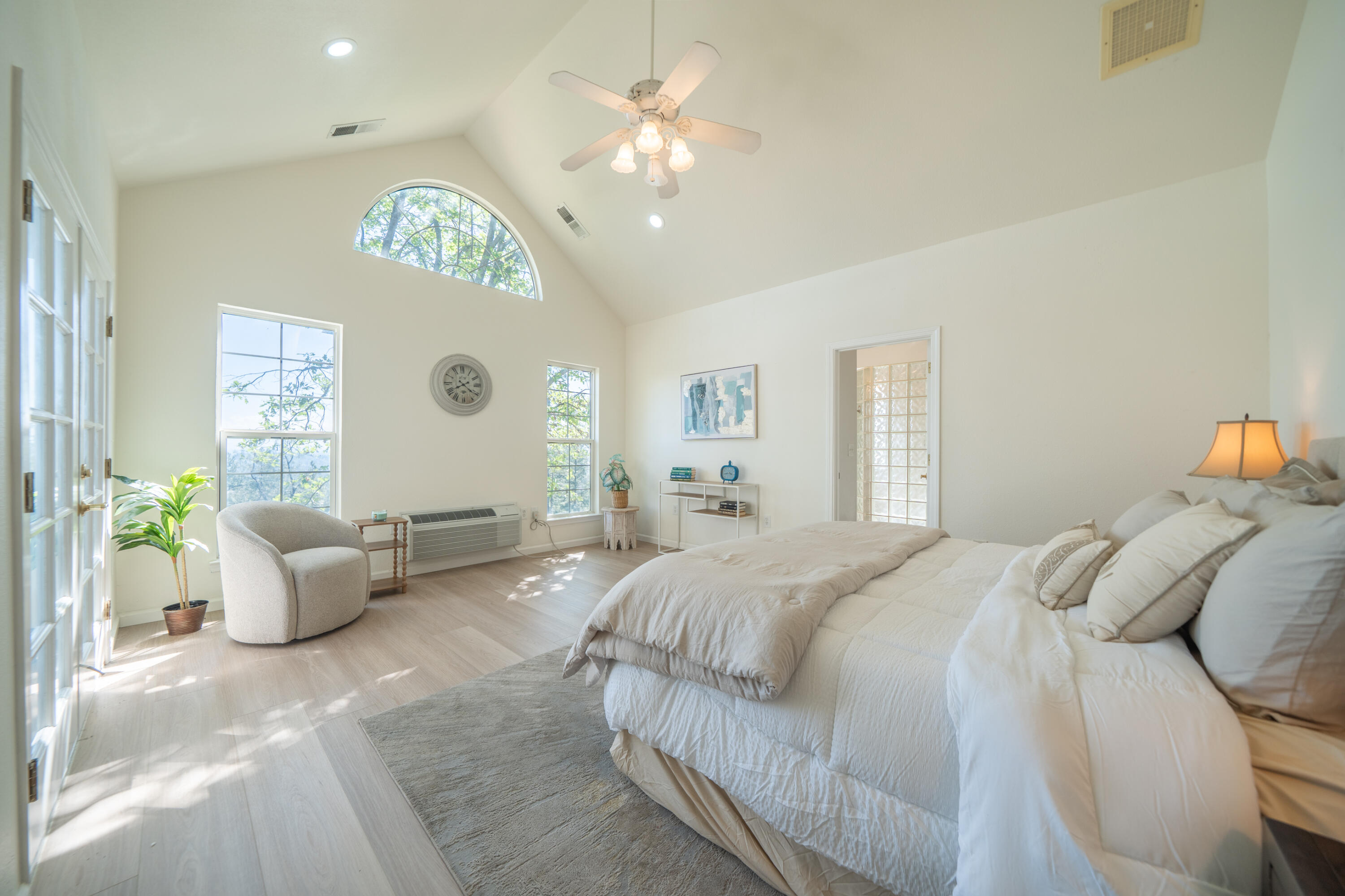 17526 Yellow Pne Road Shasta Lake, CA 96019 - Photo 17 of 48 17526 Yellow Pine Rd-24