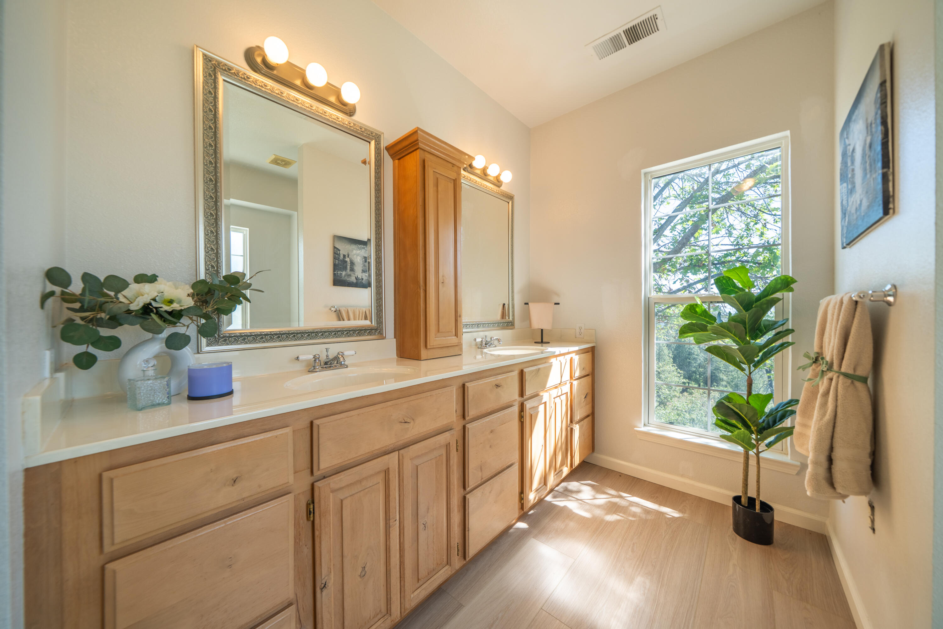 17526 Yellow Pne Road Shasta Lake, CA 96019 - Photo 20 of 48 17526 Yellow Pine Rd-27