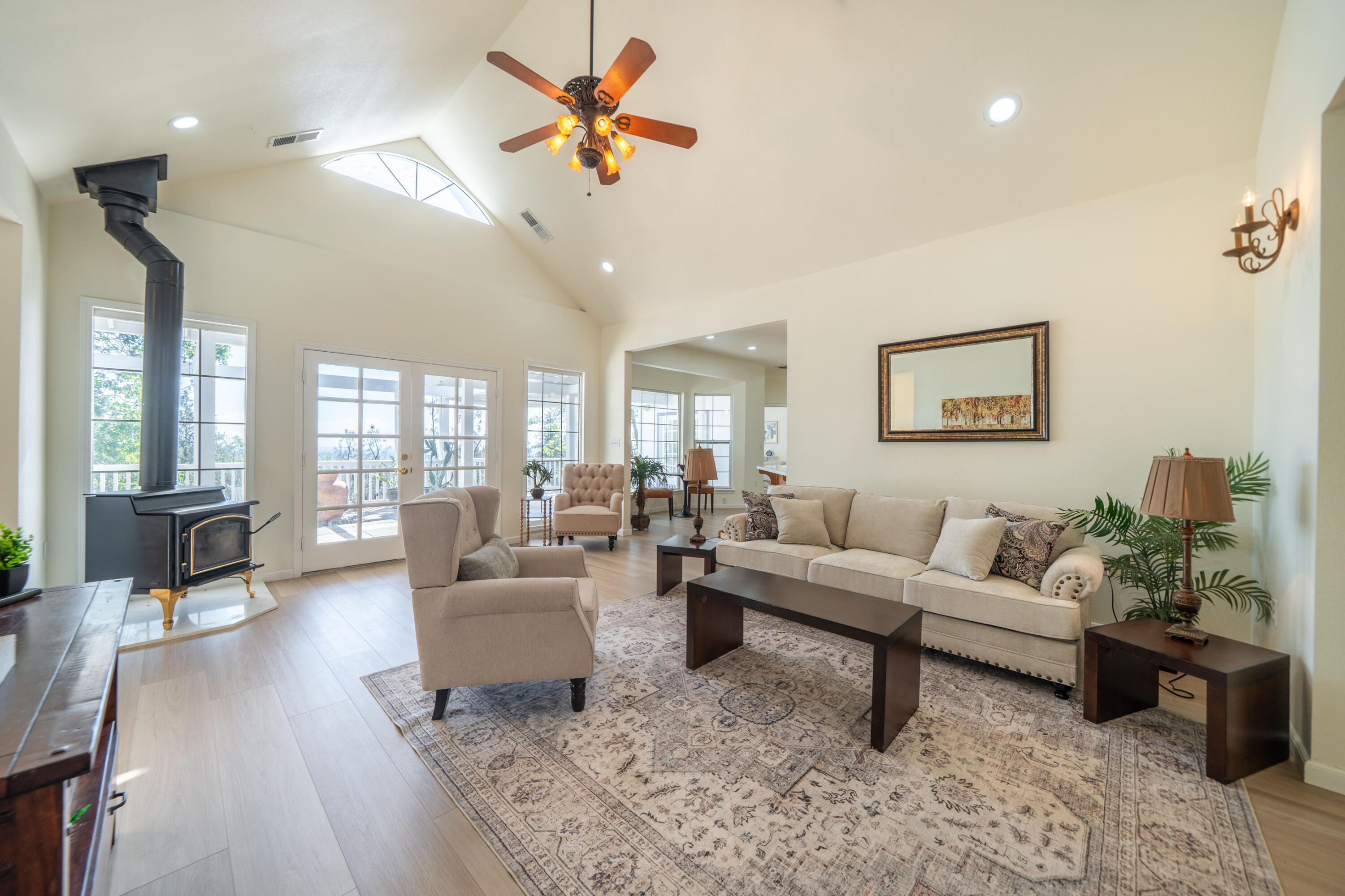 17526 Yellow Pne Road Shasta Lake, CA 96019 - Photo 2 of 48 17526 Yellow Pine Rd-11