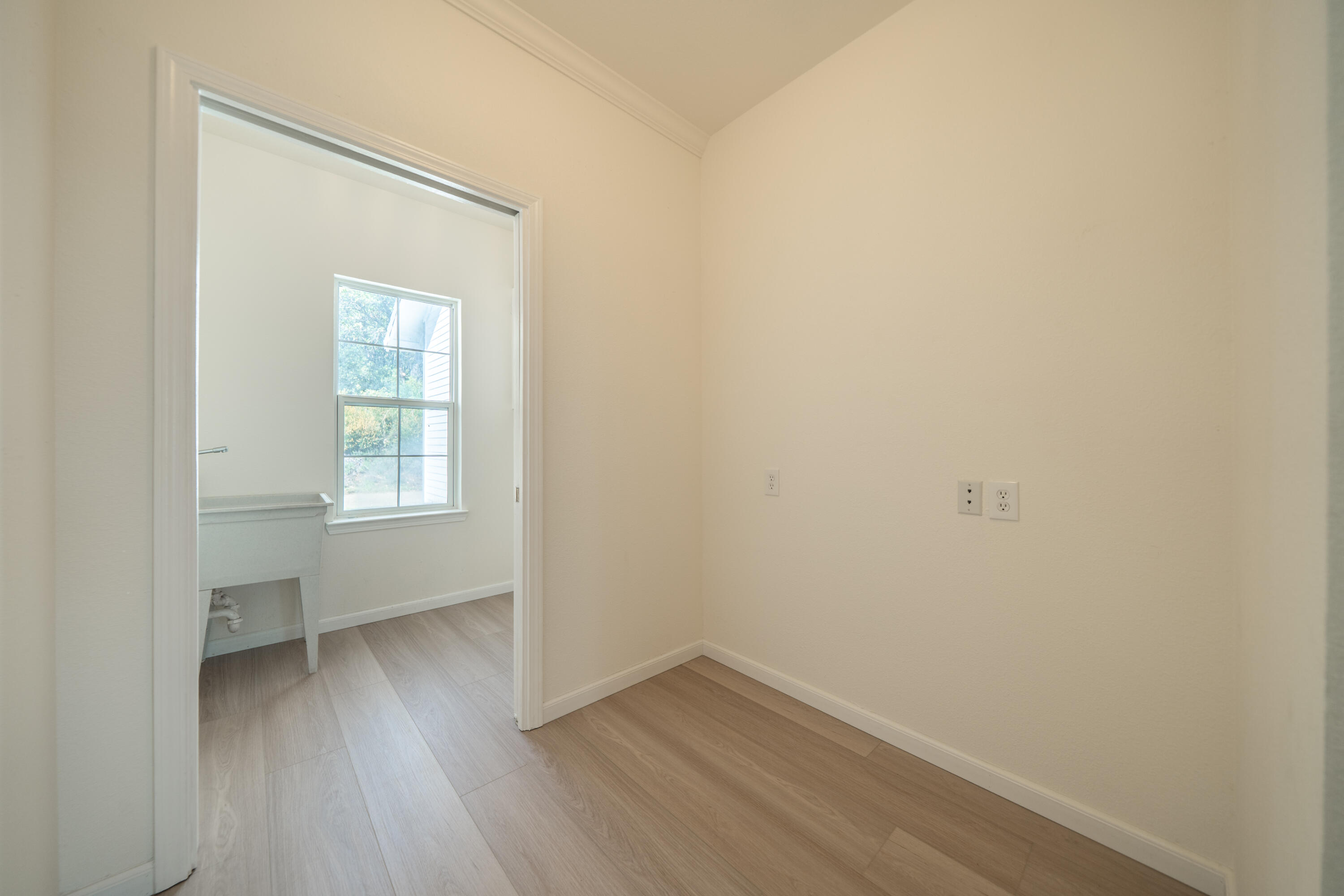 17526 Yellow Pne Road Shasta Lake, CA 96019 - Photo 29 of 48 17526 Yellow Pine Rd-36