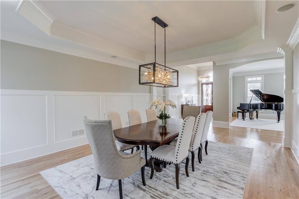 2850 Camp Branch Road Buford, GA 30519 - Photo 15 of 102