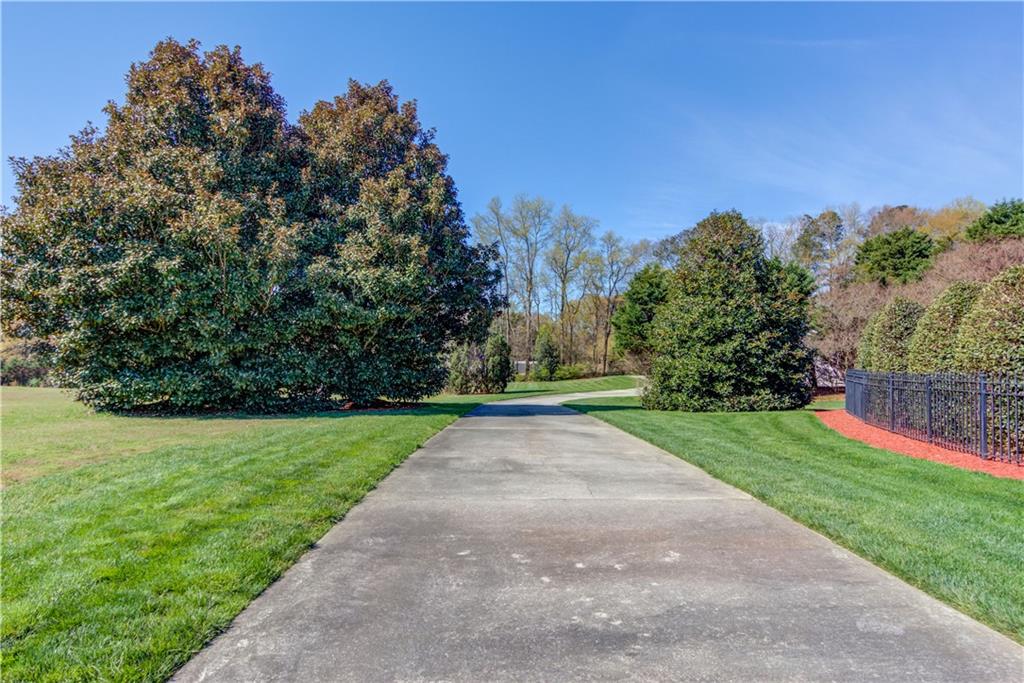 2850 Camp Branch Road Buford, GA 30519 - Photo 78 of 102