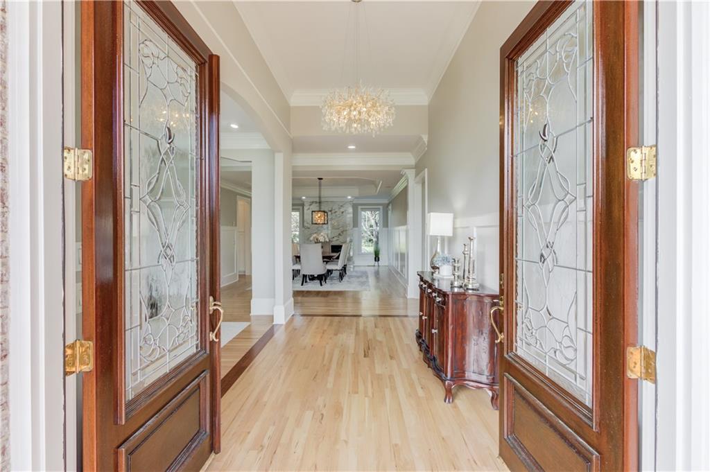 2850 Camp Branch Road Buford, GA 30519 - Photo 10 of 102