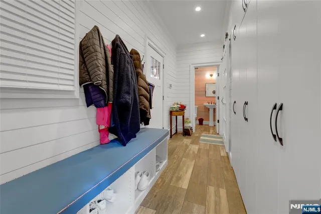 a view of a walk in closet