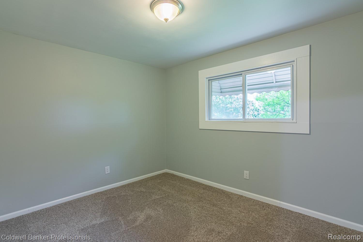 7710 Abbott Road Imlay City, MI 48444 - Photo 29 of 40 7710 Abbott Rd (38 of 40).jpg