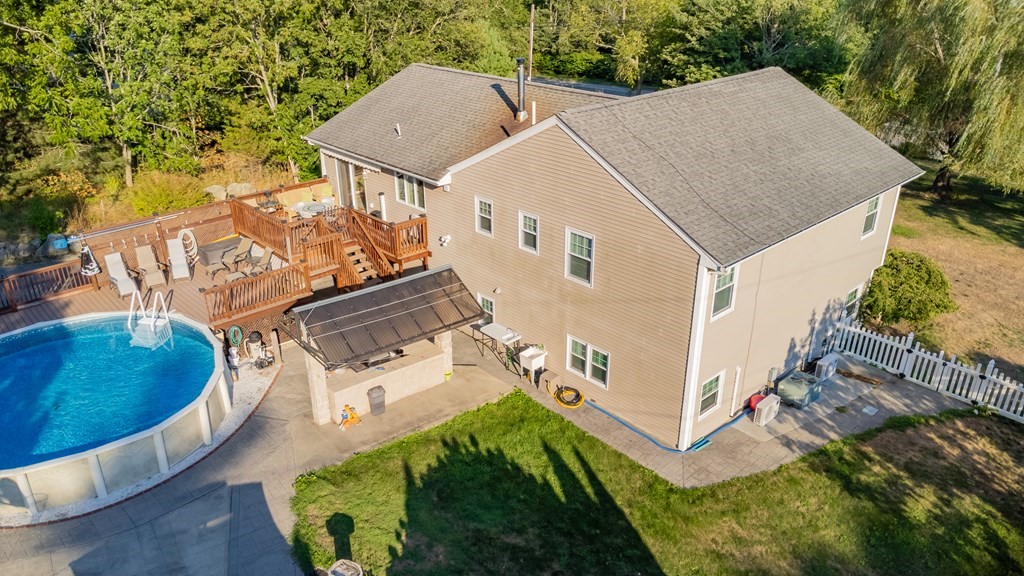 509 Middle Road Acushnet, MA 02743 - Photo 3 of 40 Gallery Image 3