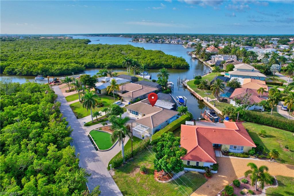 2120 Sandpiper Street Naples, FL 34102 - Photo 3 of 48