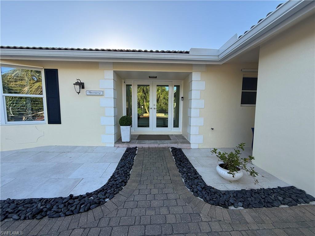 2120 Sandpiper Street Naples, FL 34102 - Photo 43 of 48