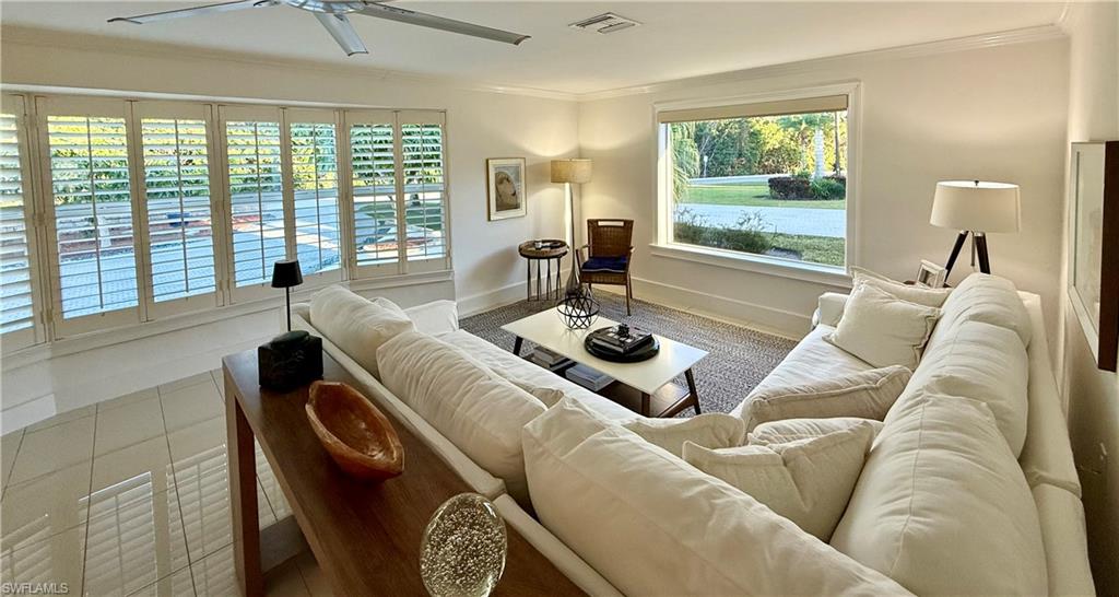 2120 Sandpiper Street Naples, FL 34102 - Photo 7 of 48