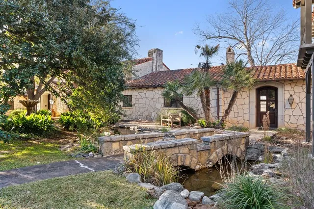 $6,500,000 | 154 Mr Bar Par, Hunt, TX 78024