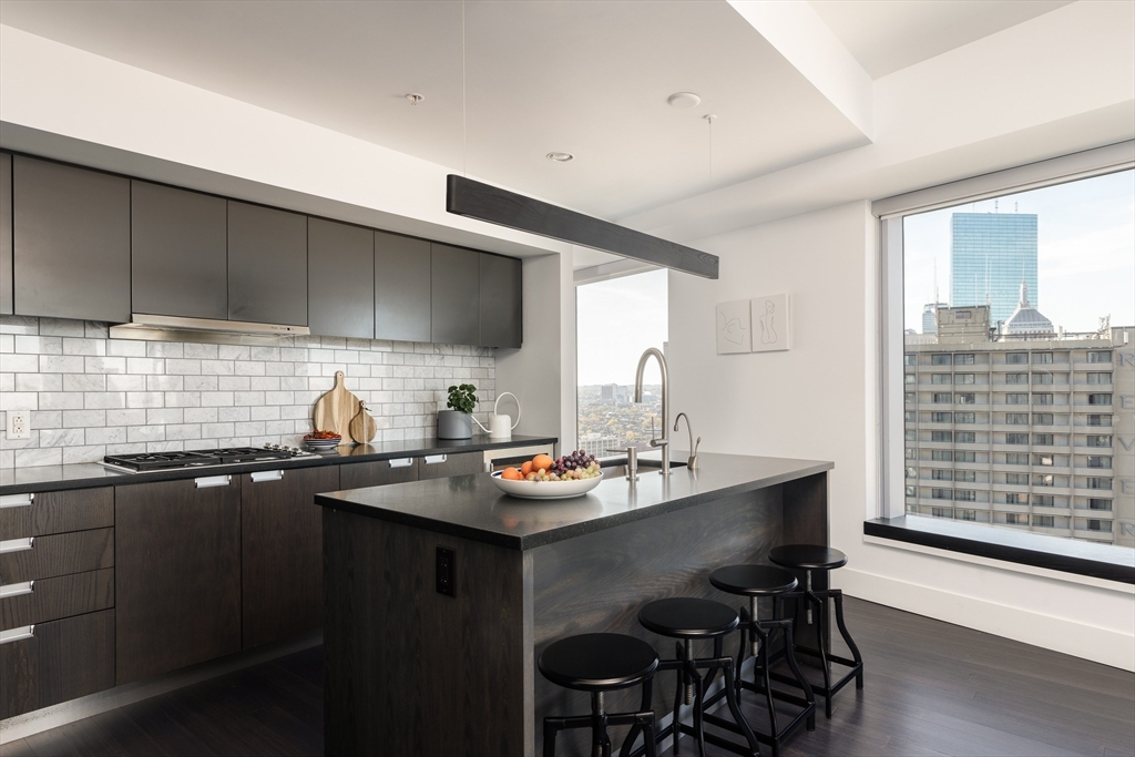 110 Stuart Street, Unit 21B Boston, MA 02116 - Photo 11 of 27