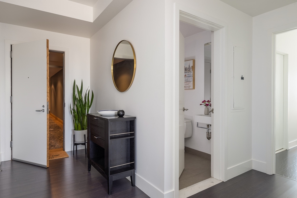 110 Stuart Street, Unit 21B Boston, MA 02116 - Photo 22 of 27