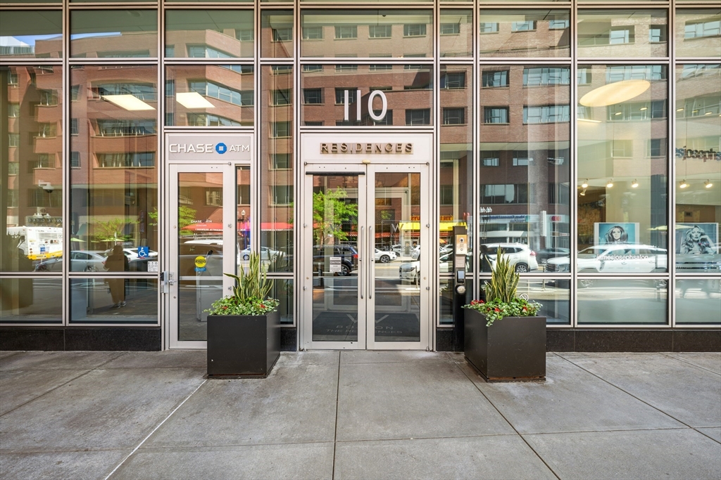 110 Stuart Street, Unit 21B Boston, MA 02116 - Photo 26 of 27
