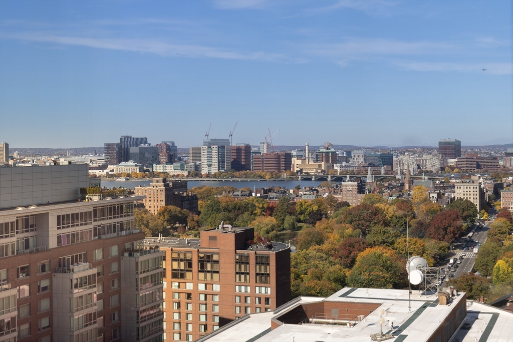 110 Stuart Street, Unit 21B Boston, MA 02116 - Photo 5 of 27