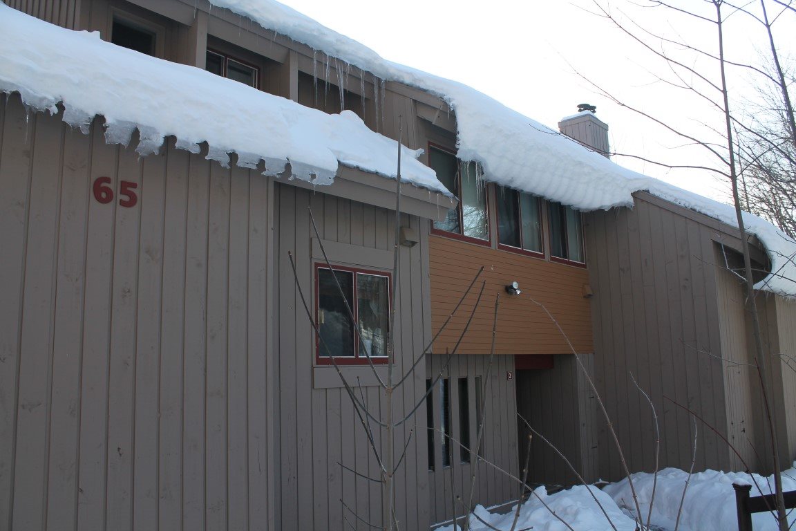 65 Clearbrook Road, Unit 2 Lincoln, NH 03251 - Photo 2 of 24