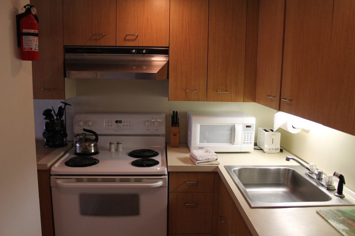 65 Clearbrook Road, Unit 2 Lincoln, NH 03251 - Photo 4 of 24