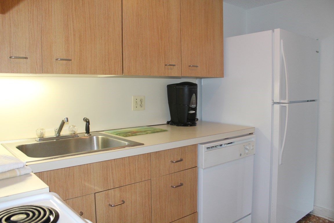 65 Clearbrook Road, Unit 2 Lincoln, NH 03251 - Photo 5 of 24