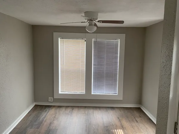 $1,400 | 951 Farm To Market 222, Coldspring, TX 77331