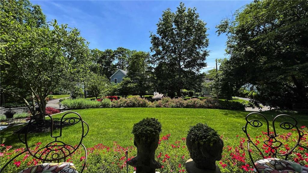 64 Ransom Avenue Sea Cliff, NY 11579 - Photo 5 of 35