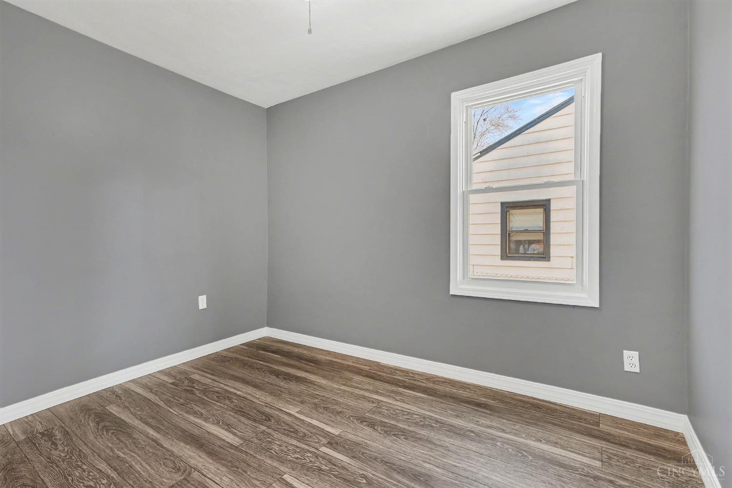 2750 West Galbraith Road Cincinnati, OH 45239 - Photo 17 of 24