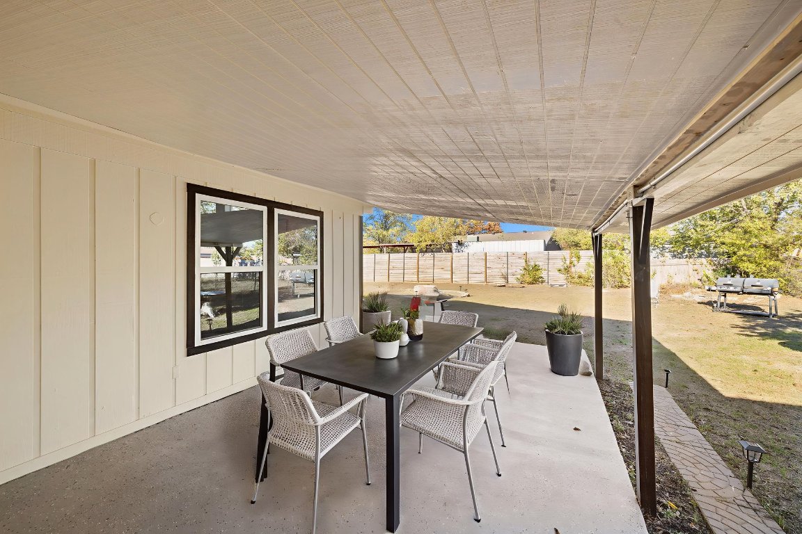 902 Virginia Drive Round Rock, TX 78664 - Photo 32 of 33 a dining room with furniture and window