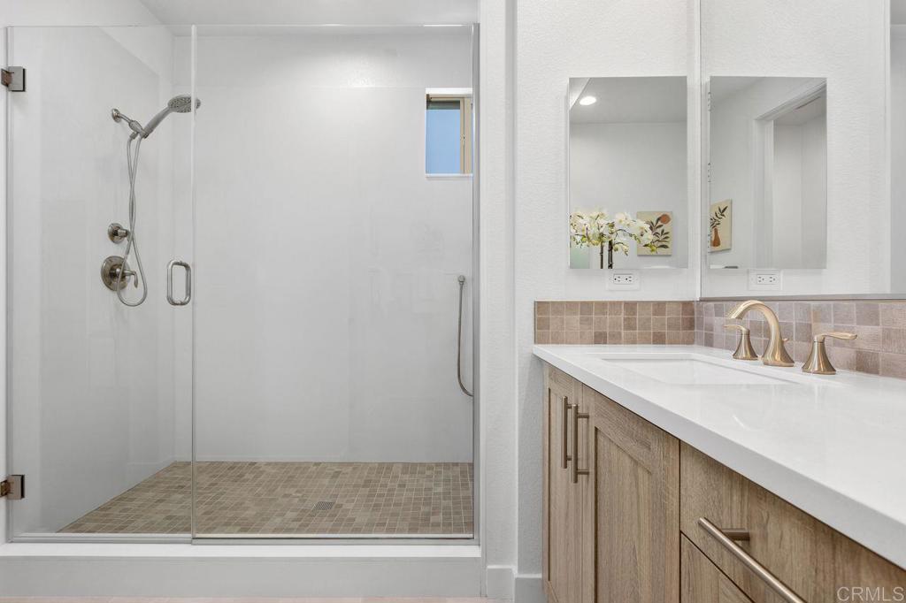 3161 Telaga Road Carlsbad, CA 92010 - Photo 34 of 58