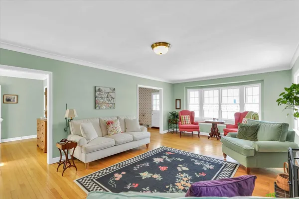 $425,000 | 209 West Vermont Avenue, Urbana, IL 61801