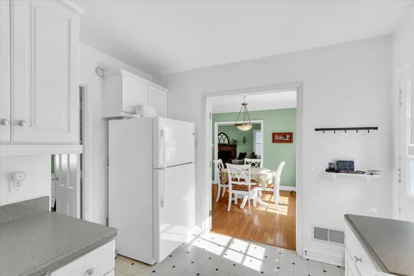 $425,000 | 209 West Vermont Avenue, Urbana, IL 61801