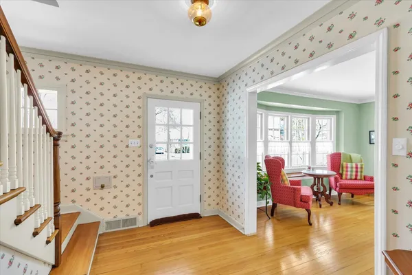 $425,000 | 209 West Vermont Avenue, Urbana, IL 61801