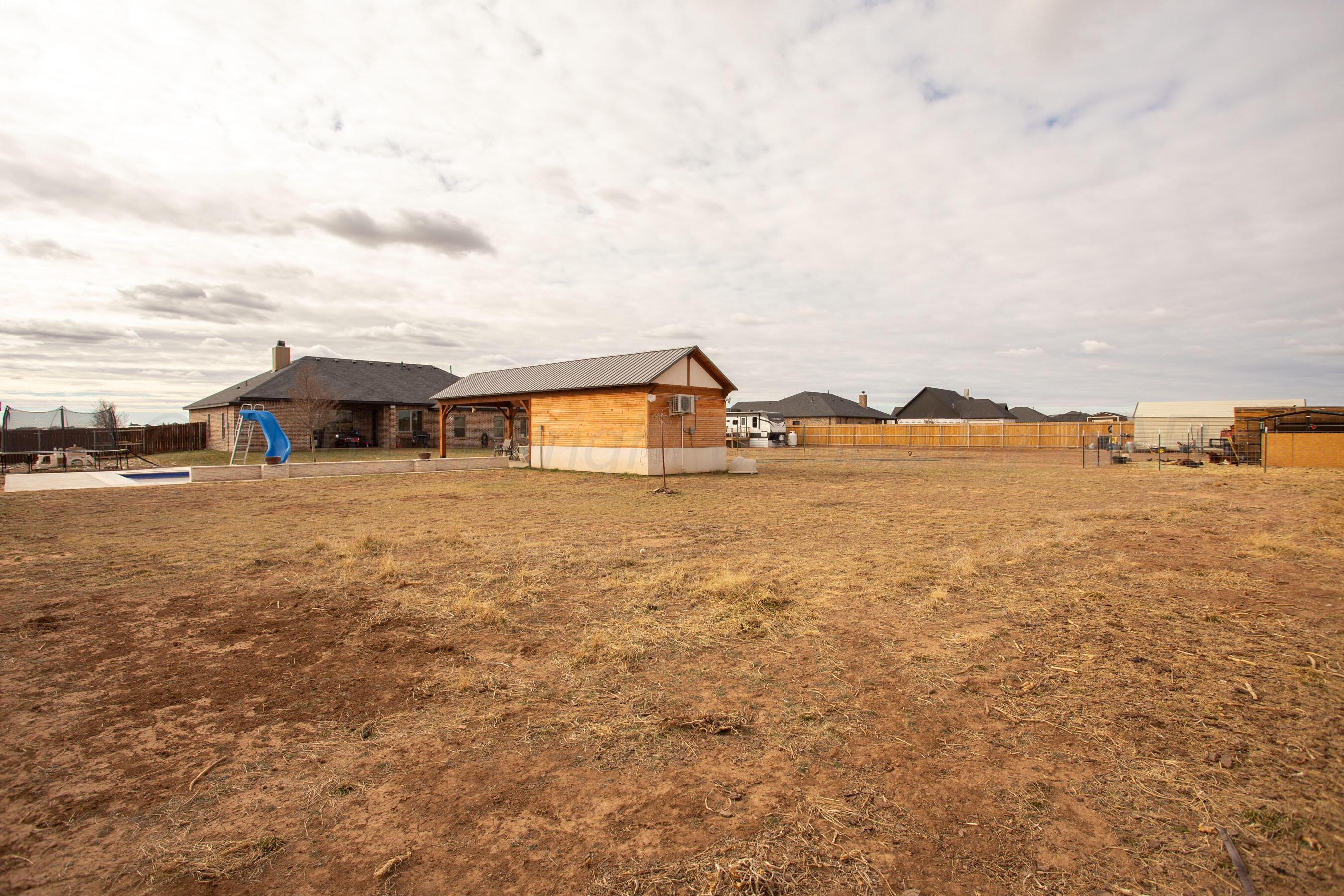 8200 Matilda Lane Amarillo, TX 79119 - Photo 35 of 39 a big yard with lake view