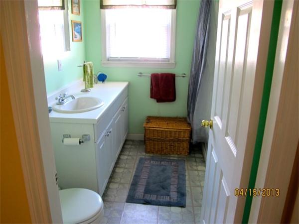 37 Atwood Road Haverhill, MA 01830 - Photo 17 of 18 Gallery Image 17