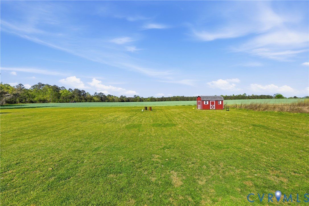 22300 Medicine Springs Road Courtland, VA 23837 - Photo 32 of 33