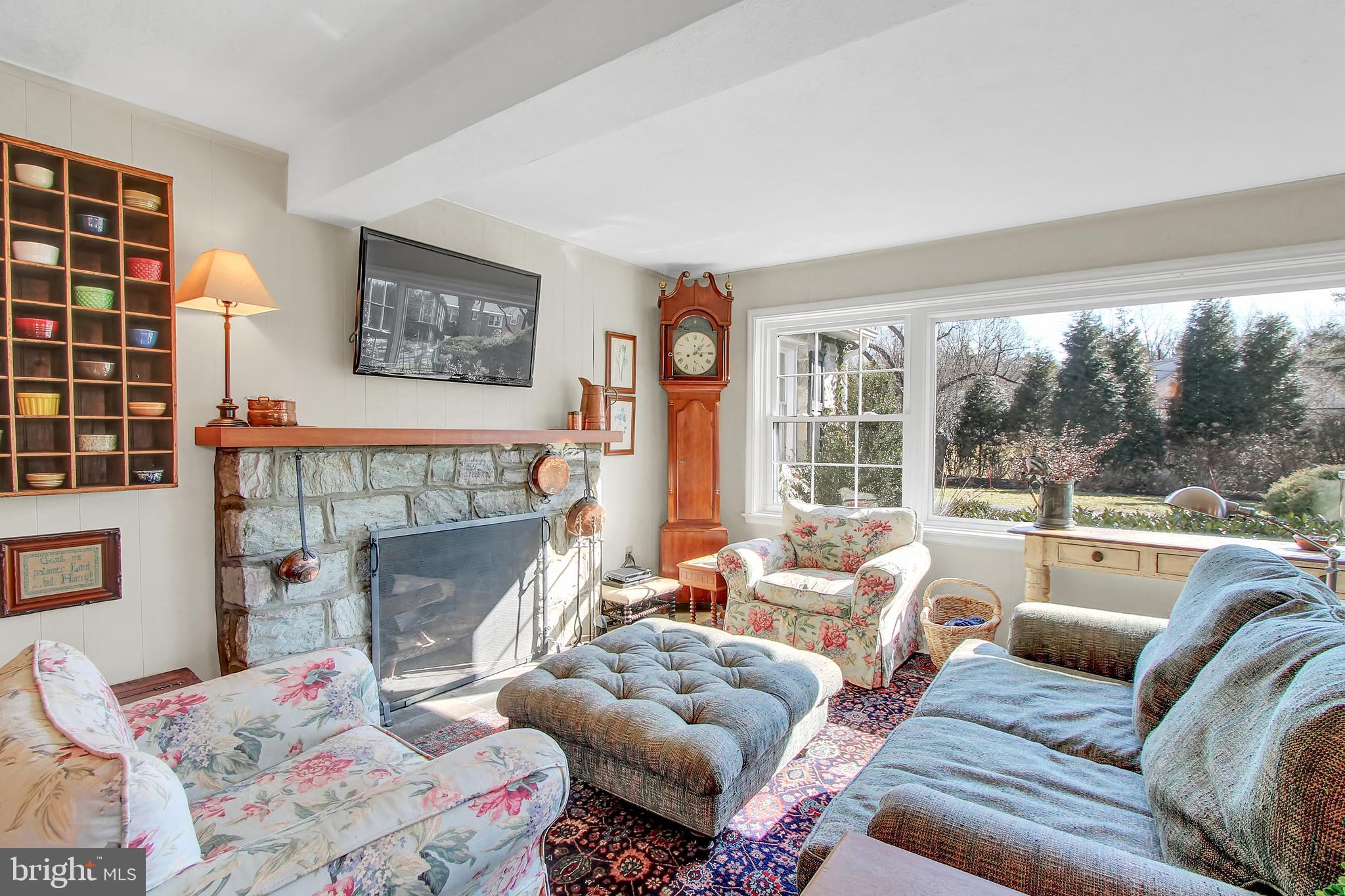 1009 Barberry Road Reading, PA 19611 - Photo 23 of 47 Family Room
