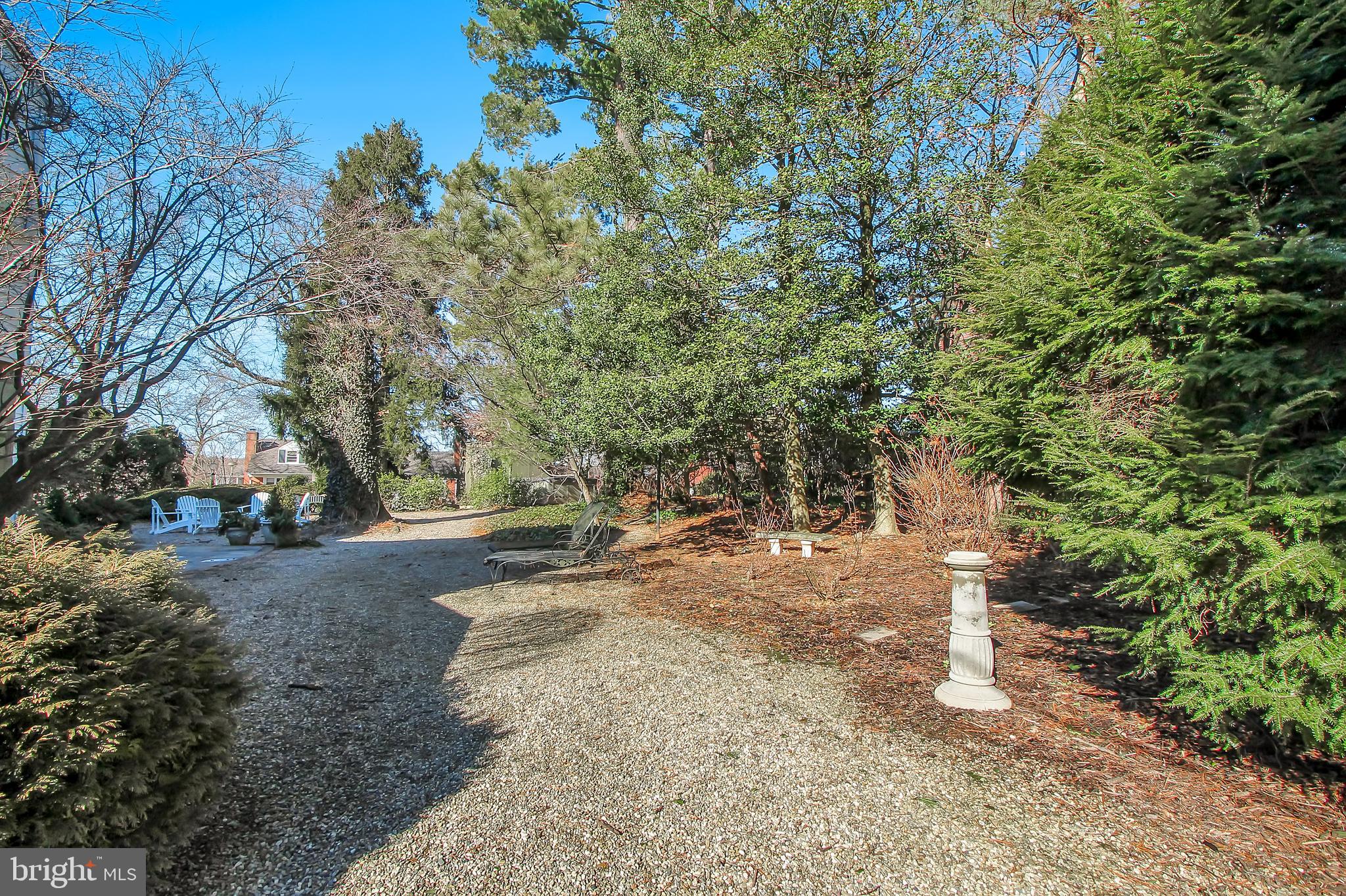 1009 Barberry Road Reading, PA 19611 - Photo 10 of 47 Private Setting