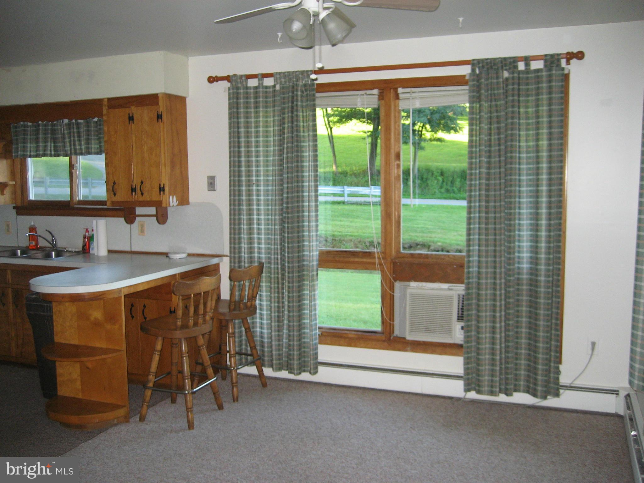 3010 Carrollton Road Hampstead, MD 21074 - Photo 7 of 16 Dining Room