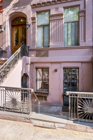 $5,950 | 117 West 82nd Street, Unit 1 | Upper West Side