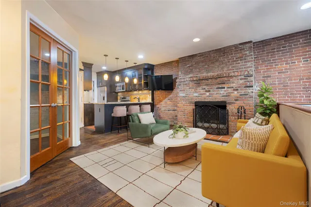 $5,950 | 117 West 82nd Street, Unit 1 | Upper West Side