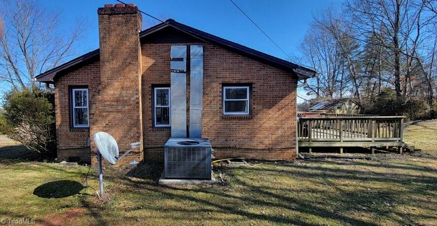 117 Buck Fork Road Dobson, NC 27017 - Photo 2 of 31 Gallery Image 2