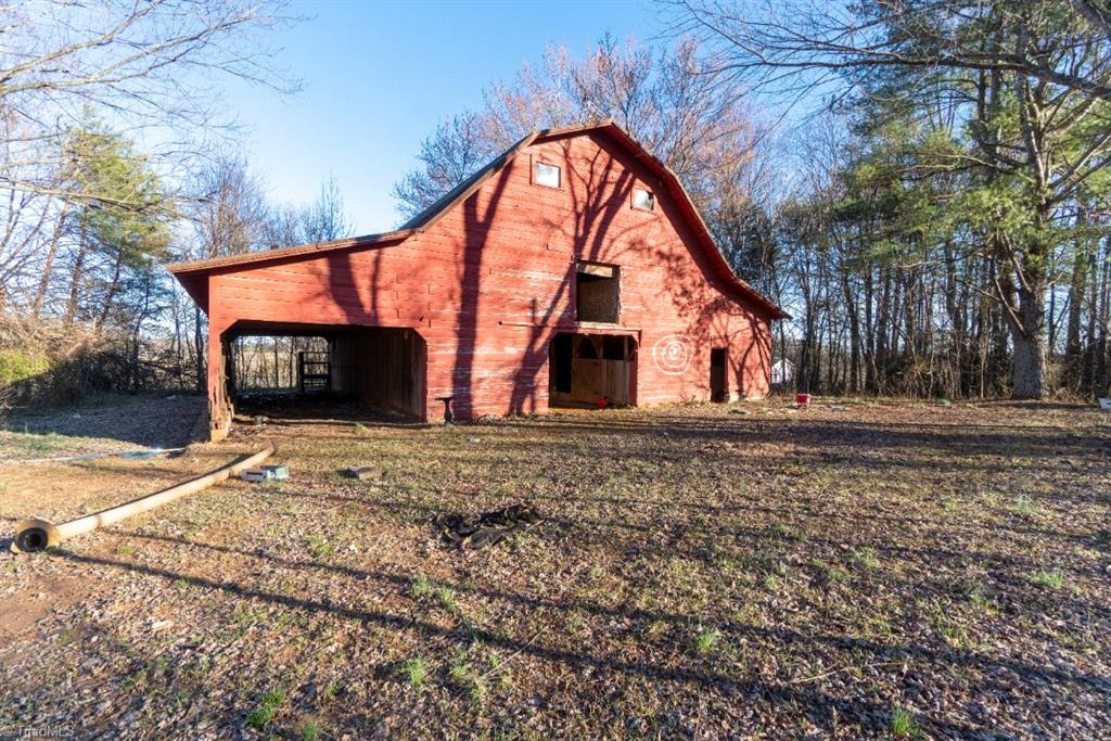 117 Buck Fork Road Dobson, NC 27017 - Photo 25 of 31 Gallery Image 25