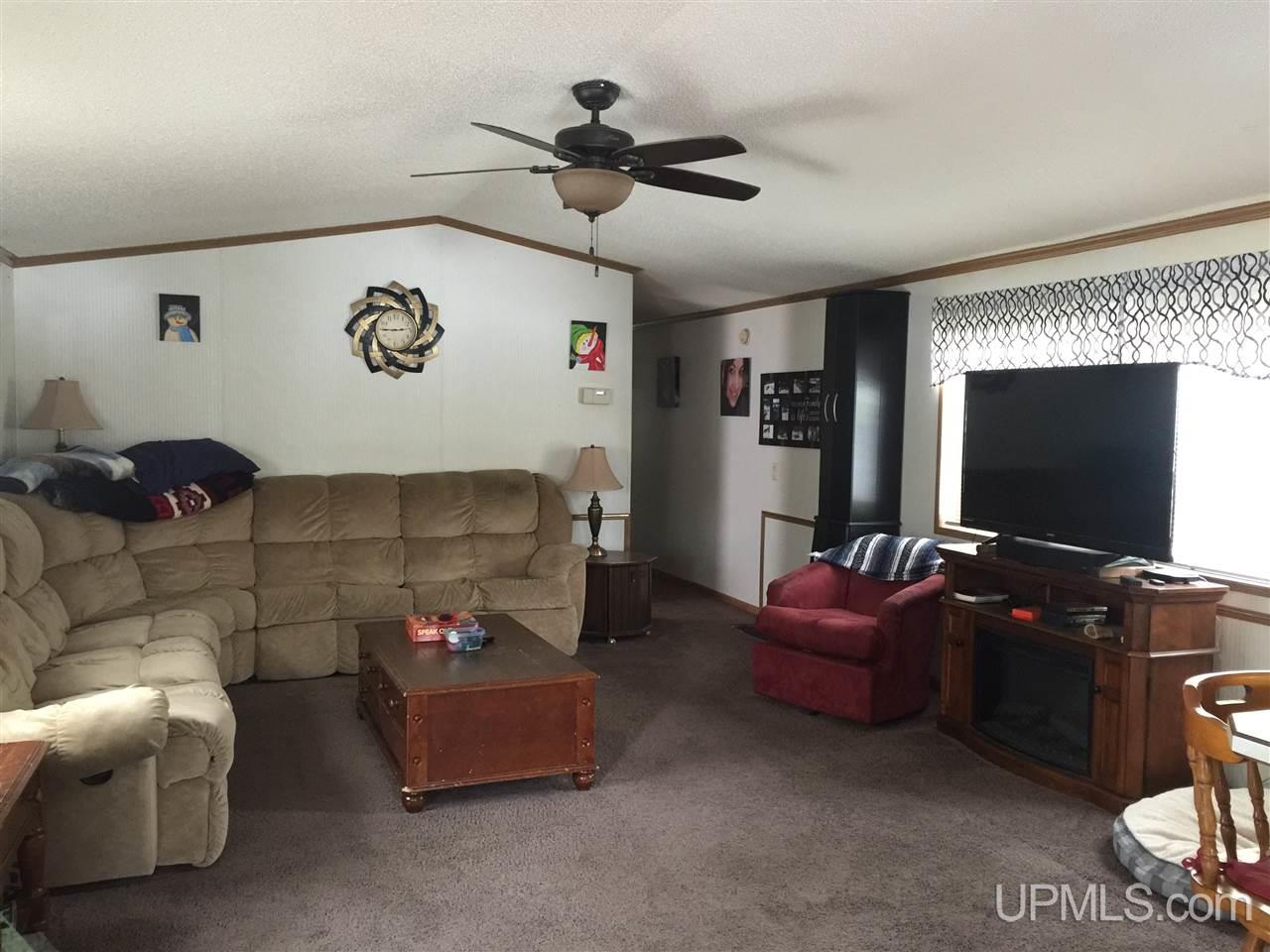 N7735 Ridge Road Munising, MI 49862 - Photo 6 of 31 Gallery Image 6