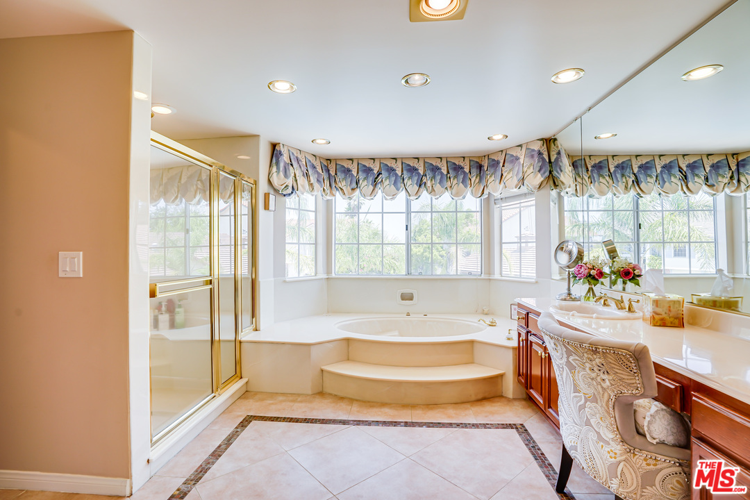 11662 Sheffield Way Porter Ranch, CA 91326 - Photo 30 of 54 Gallery Image 30