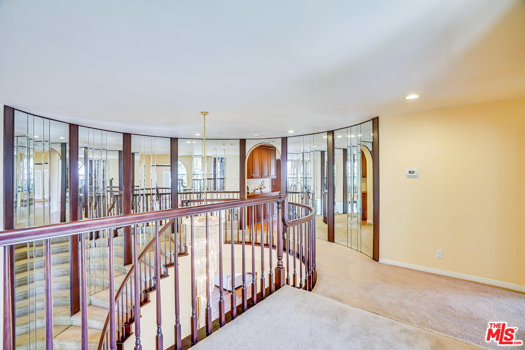 11662 Sheffield Way Porter Ranch, CA 91326 - Photo 32 of 54 Gallery Image 32