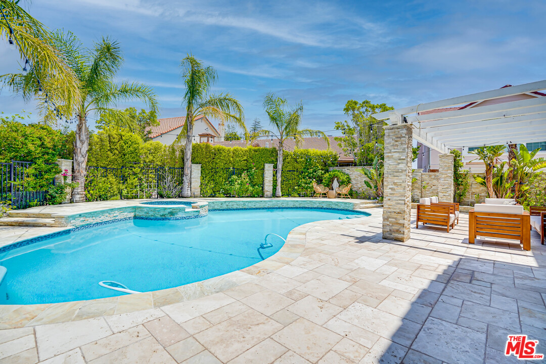 11662 Sheffield Way Porter Ranch, CA 91326 - Photo 41 of 54 Gallery Image 41