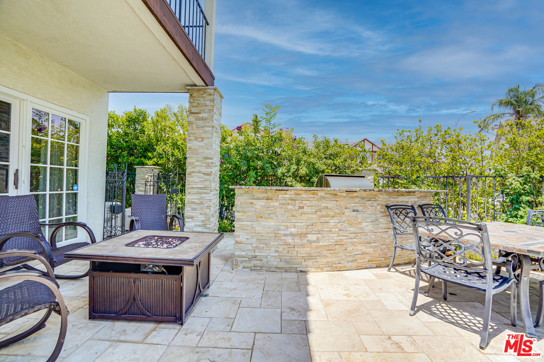 11662 Sheffield Way Porter Ranch, CA 91326 - Photo 42 of 54 Gallery Image 42