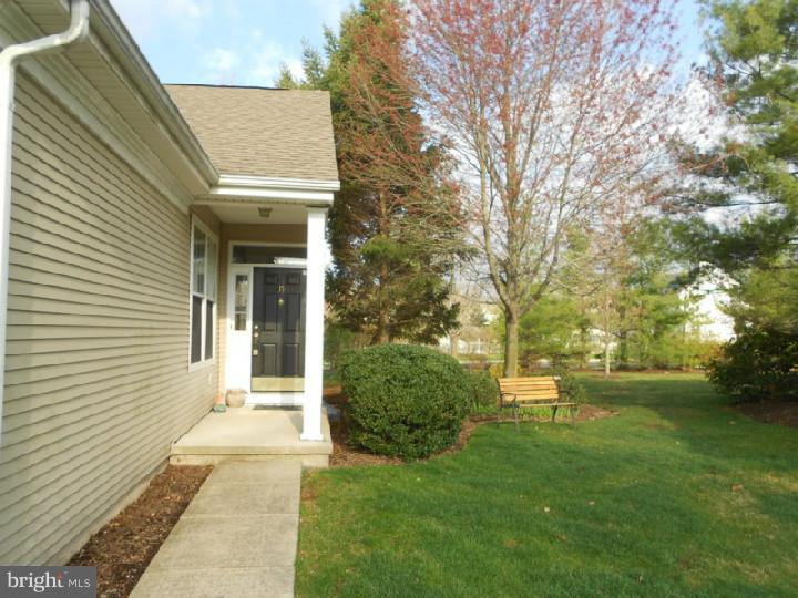35 Foster Road Pennington, NJ 08534 - Photo 4 of 24 Gallery Image 4