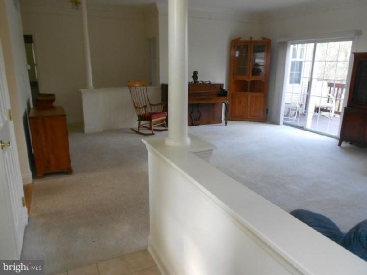 35 Foster Road Pennington, NJ 08534 - Photo 5 of 24 Gallery Image 5