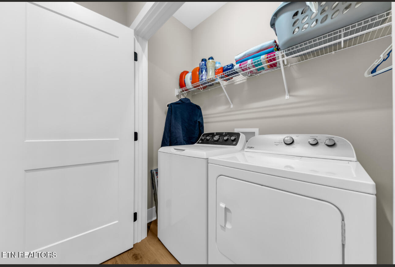 254 Clear Creek Road Kodak, TN 37764 - Photo 14 of 26 Laundry room on main level