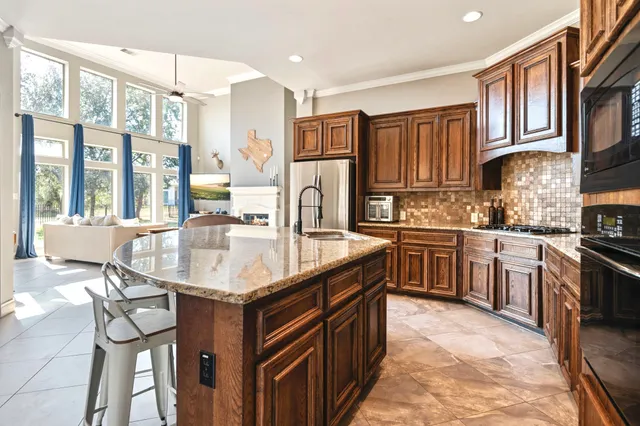 $497,500 | 2643 Imperial Grove Lane, Conroe, TX 77385